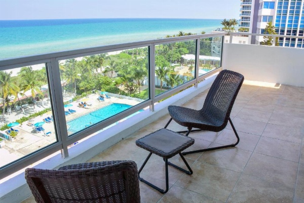 Seacoast Suites on Miami Beach image 18